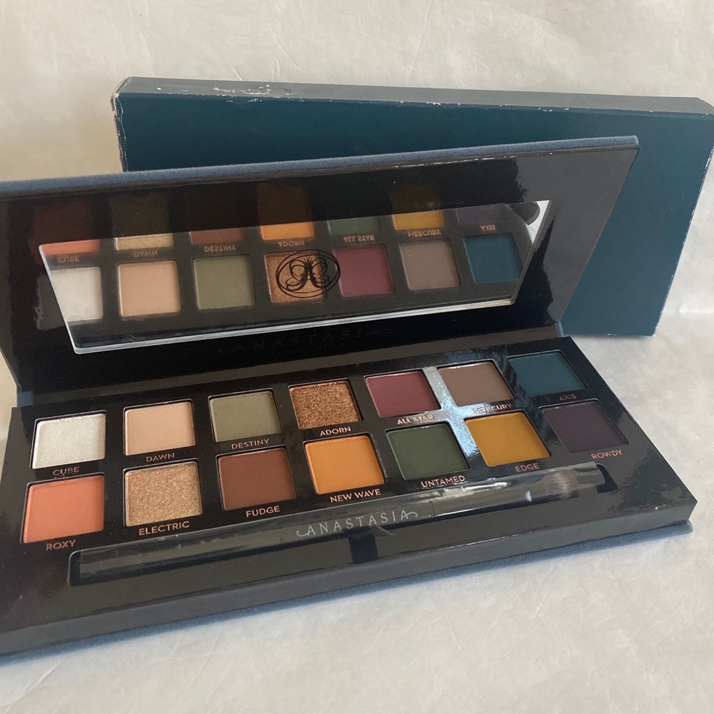 ANASTASIA BEVERLY HILLS Subculture Eyeshadow Palette $45 NIB